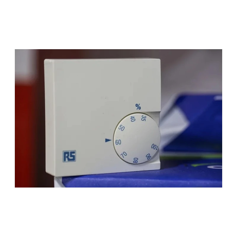 RS PRO 35 %RH to 100 %RH SPST Humidistat Wall Mount 24 V to 230V Switch 5A 540-558