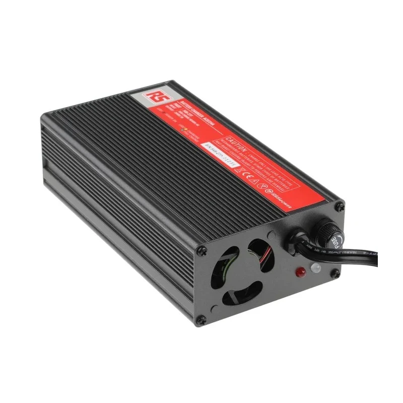 RS PRO 24V Lead Acid Battery Charger 7A 210W with UK Plug 3-Stage Control 549-277
