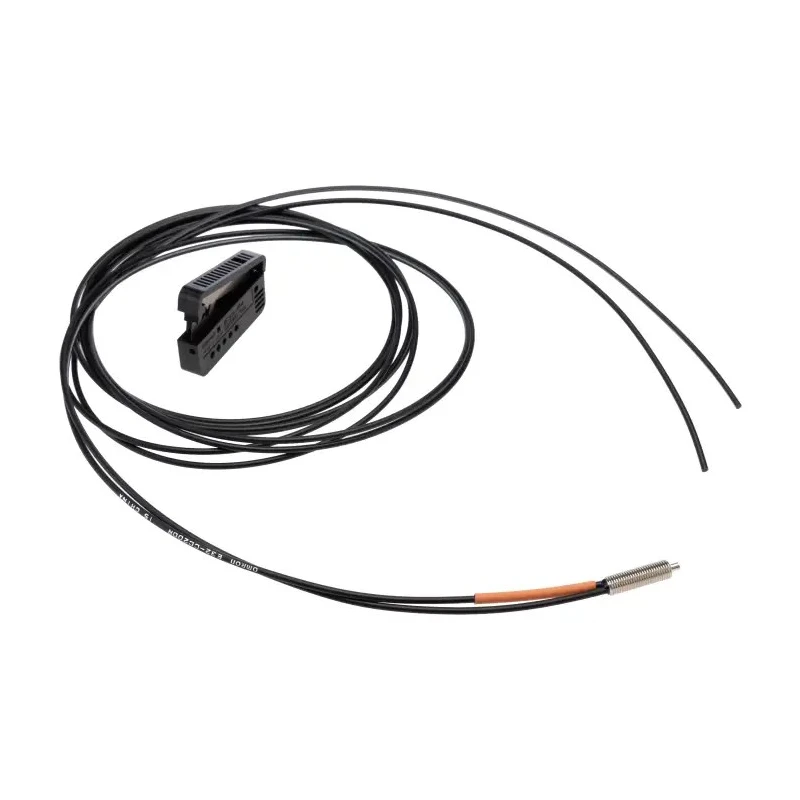 Omron Plastic Fibre Optic Sensor 900 mm Detection Range, PNP and NPN Output, 960 mW Power Consumption, IP67 Rated E32-CC200R