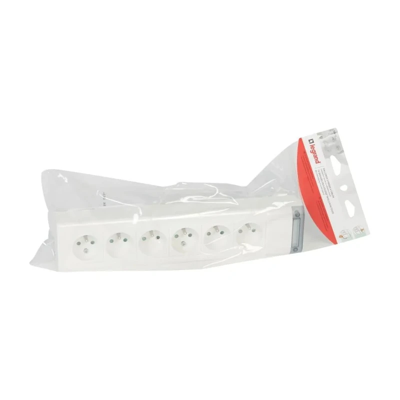 Legrand 16A 250V AC 6 Gang Trailing Socket Type E 0 506 11