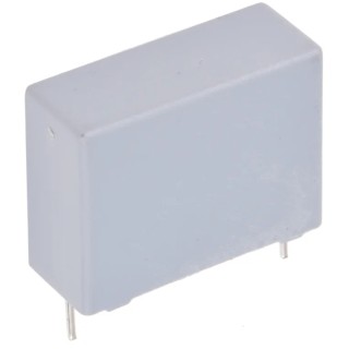 Vishay F1772 Film Capacitor 330 nF 310V AC 310V DC Through Hole F17724332000