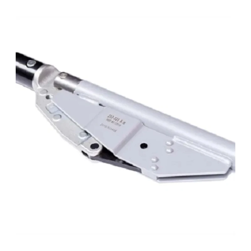 Norbar Torque Tools Breaking Torque Wrench 120 to 600 Nm, 1 in Drive, Round Drive, Satin Chrome Finish 120101.01