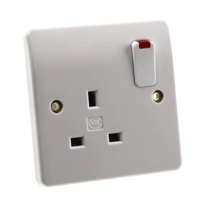 MK Electric 13A White 1 Gang Flush Mount Plug Socket Logic Plus Indoor Type G K2657 WHI