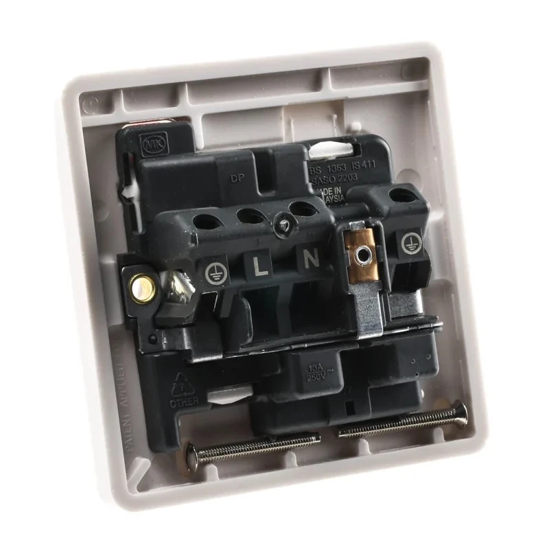 MK Electric 13A White 1 Gang Flush Mount Plug Socket Logic Plus Indoor Type G K2657 WHI