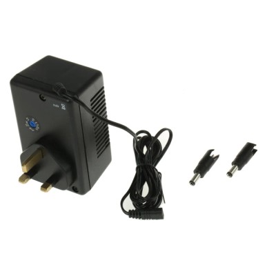Mascot AC/DC Adapter Type G 230V AC Input, 800mA Maximum Output Current, 15V DC Output 8713000153