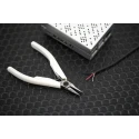 Lindstrom Flat Nose Plier Steel Ergonomic Handle Jaw Width 16mm Jaw Length 20mm Tip Size 1.6 mm 120mm Overall Length 7490