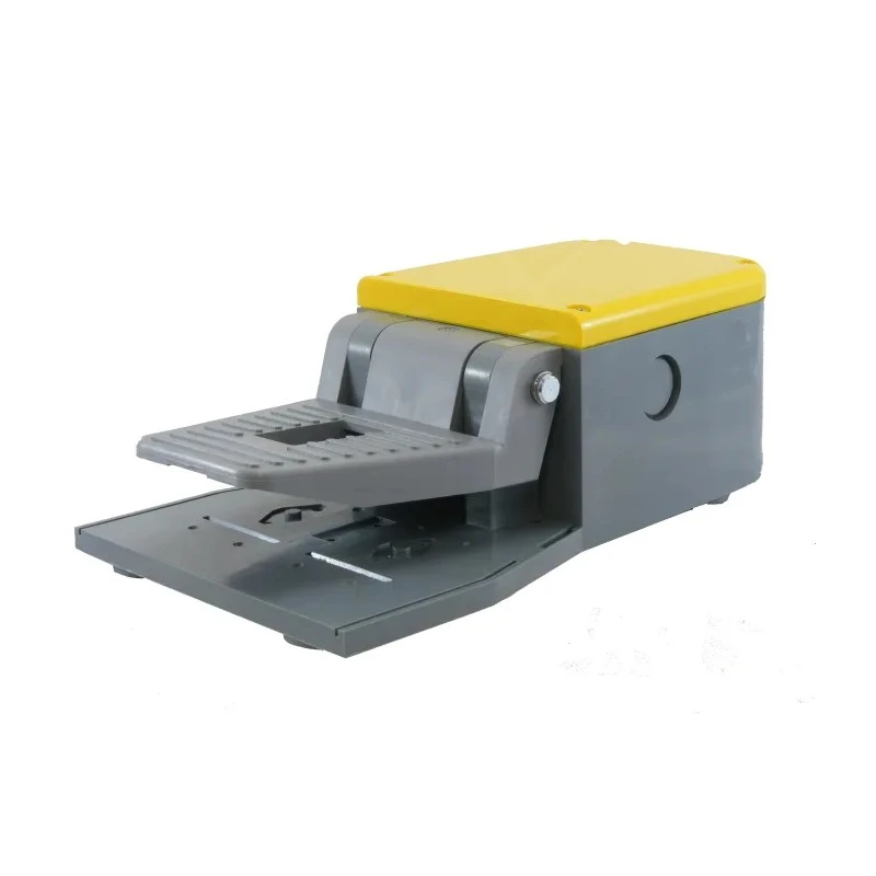 RS PRO Medium Duty Snap Action Foot Switch 1 NO 1 NC Thermoplastic Housing 6A Contact Current 400V AC 238-0562