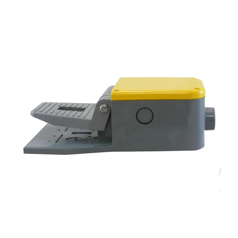RS PRO Medium Duty Snap Action Foot Switch 1 NO 1 NC Thermoplastic Housing 6A Contact Current 400V AC 238-0562