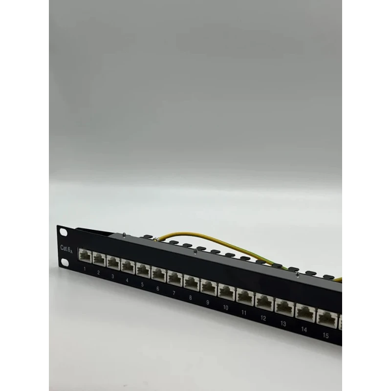 Telegartner Telegartner Data Series 24 Port RJ45, RJ11, RJ12 Shielded Black Patch Panel 1U RJ45 