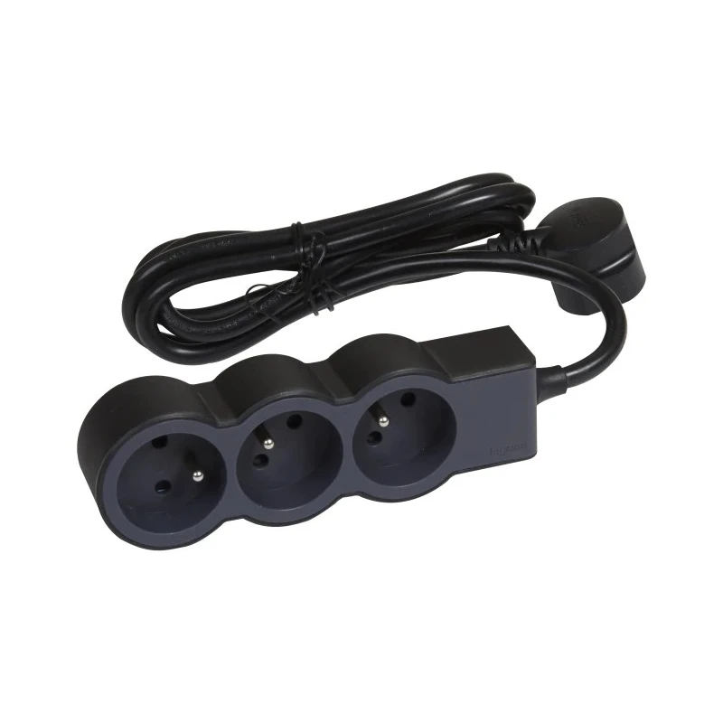Legrand Extension Lead 3 m Cable Length 3 Socket Type E, 16A Current, 3680W Power 049489
