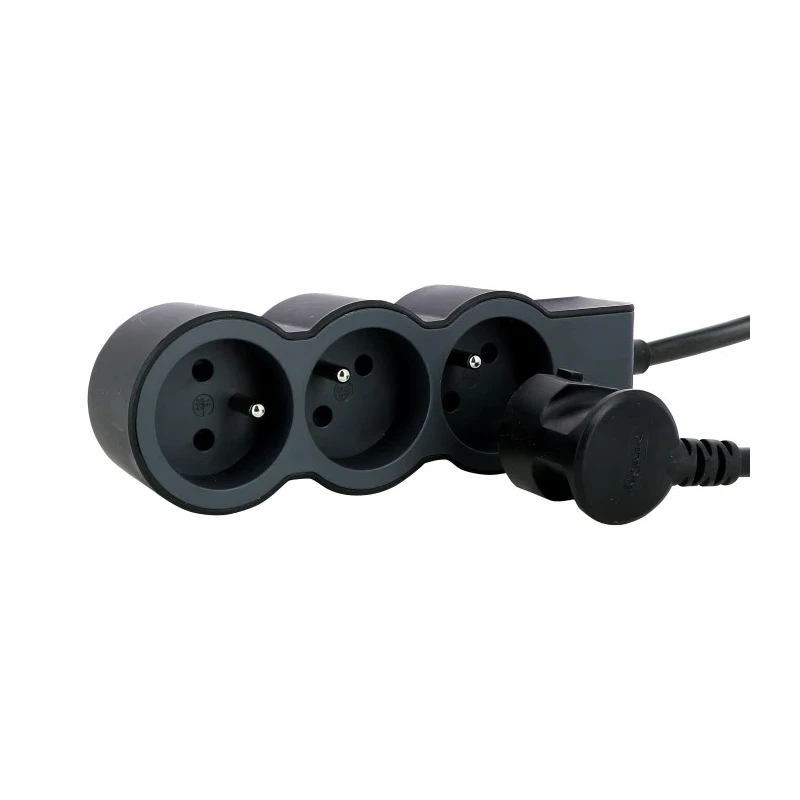 Legrand Extension Lead 3 m Cable Length 3 Socket Type E, 16A Current, 3680W Power 049489