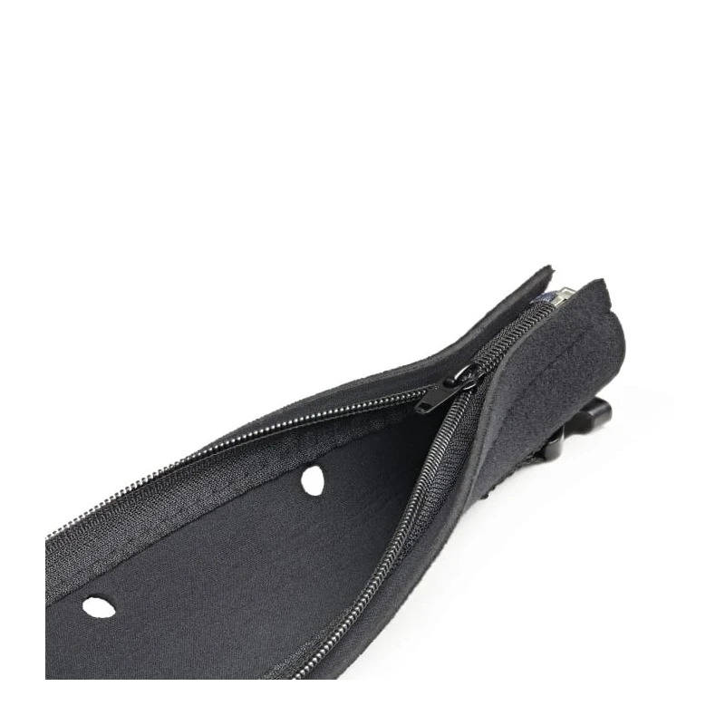 StarTech.com 1 m Black Neoprene Cable Cover, 30 mm Inside Diameter WKSTNCMZP