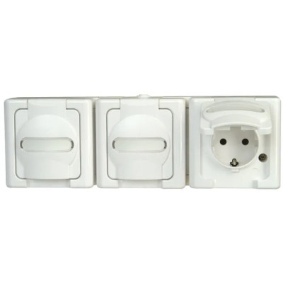 Kopp White 16A 3 Gang Surface Mount Plug Socket Indoor & Outdoor Type F 1313.0200.6