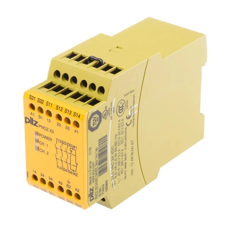 Pilz 24V ac/dc Safety Relay with 3 Safety Contacts and 1 Auxiliary Contact 774310