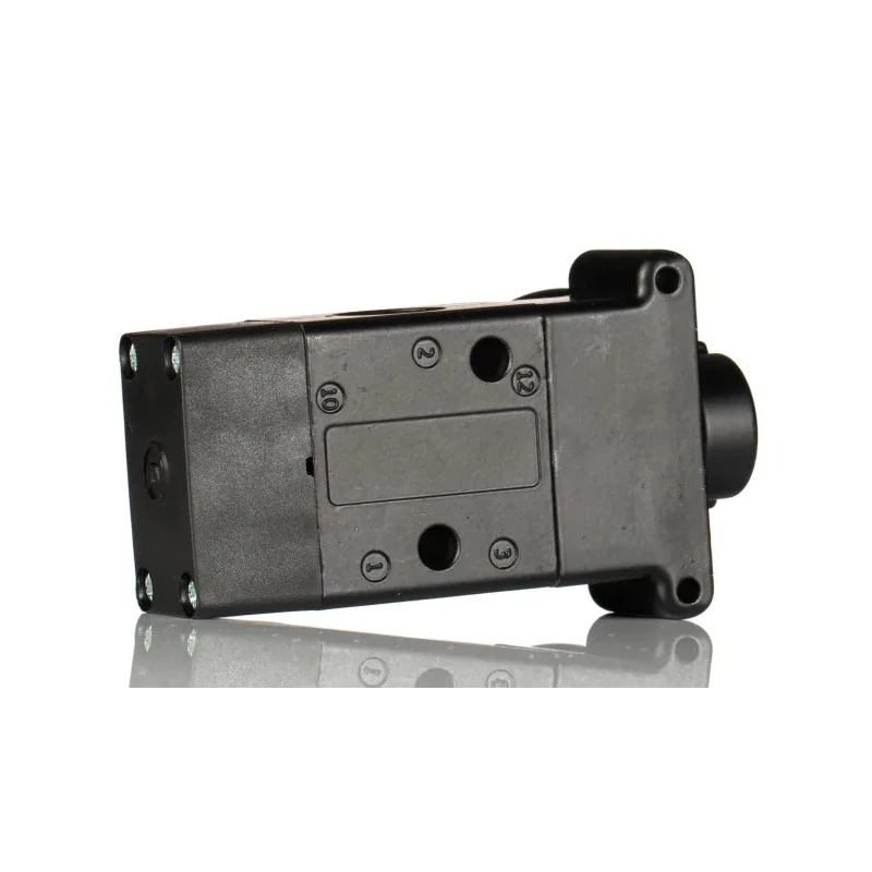 Norgren Lever Pneumatic Manual Control Valve G 1/4 Threaded, Zinc Alloy Body, 10 bar Max Pressure 03 Series 03063802