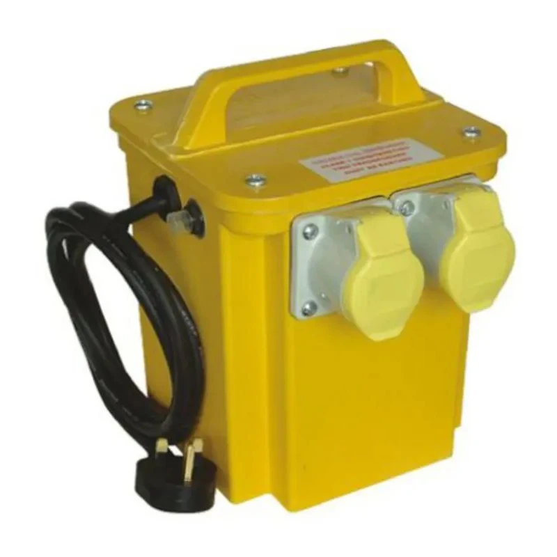 Carroll & Meynell Portable Safety Isolating Site Transformer 750 VA, 230 V ac Primary, ±55 V ac Secondary, 6 A Output CM15002