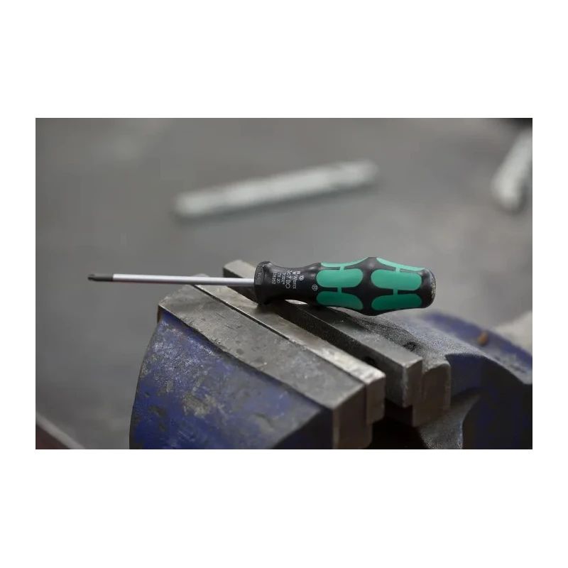 Wera Standard Torx & Torx Plus Screwdriver T20 Tip, 100 mm Blade, 198 mm Overall 05138262001