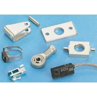 SMC Pneumatic Cylinder Foot Mount For Use With Foot and Mounting Nut ISO 6432 Italy C85L16B