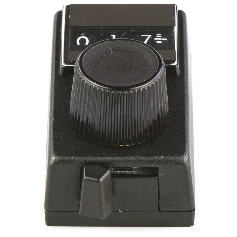 Vishay 17.7 mm Knob Diameter Black Potentiometer Knob for 6.35 mm Circular Shaft 15A33B10