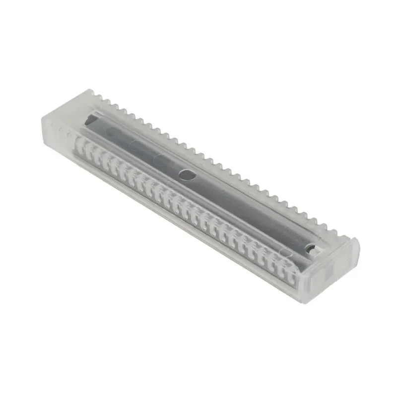 Stanley Flat Snap-Off Blade, 18 mm Blade Width, 7 Breakable Segments, 10 Pieces 0-11-301