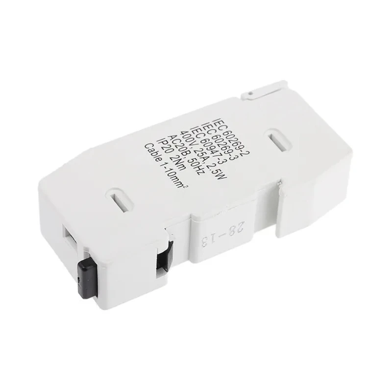 Mersen Rail Mount Fuse Holder 25A, 1 Pole, Thermoplastic Case, Compatible with 10 x 38 mm Fuse, 400V AC C200769 / CCR81