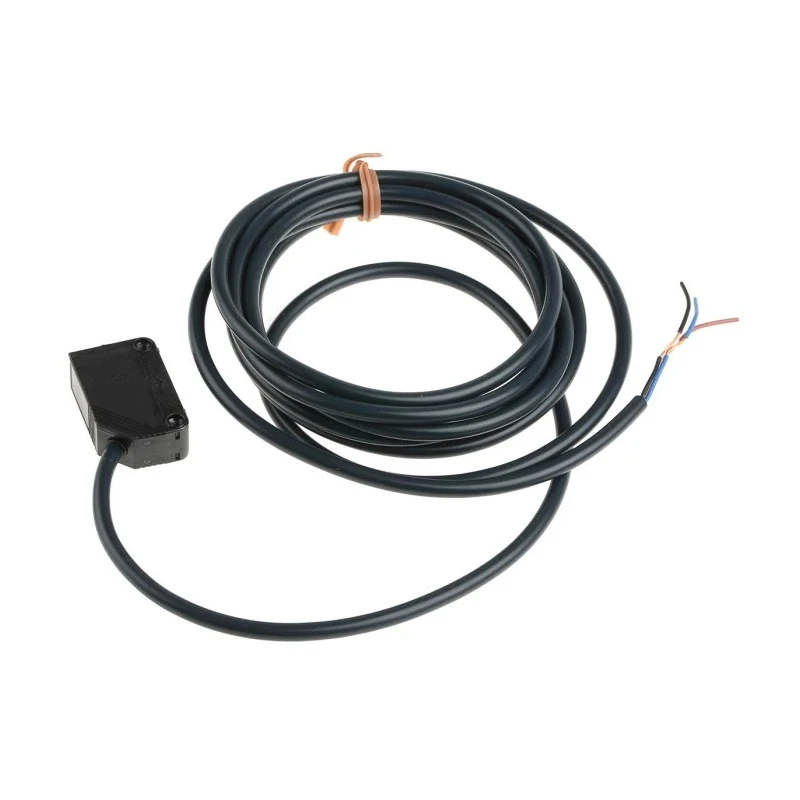 Omron Diffuse Photoelectric Sensor Block Sensor 1 m Detection Range PNP Output IP69K E3Z-D82 2M