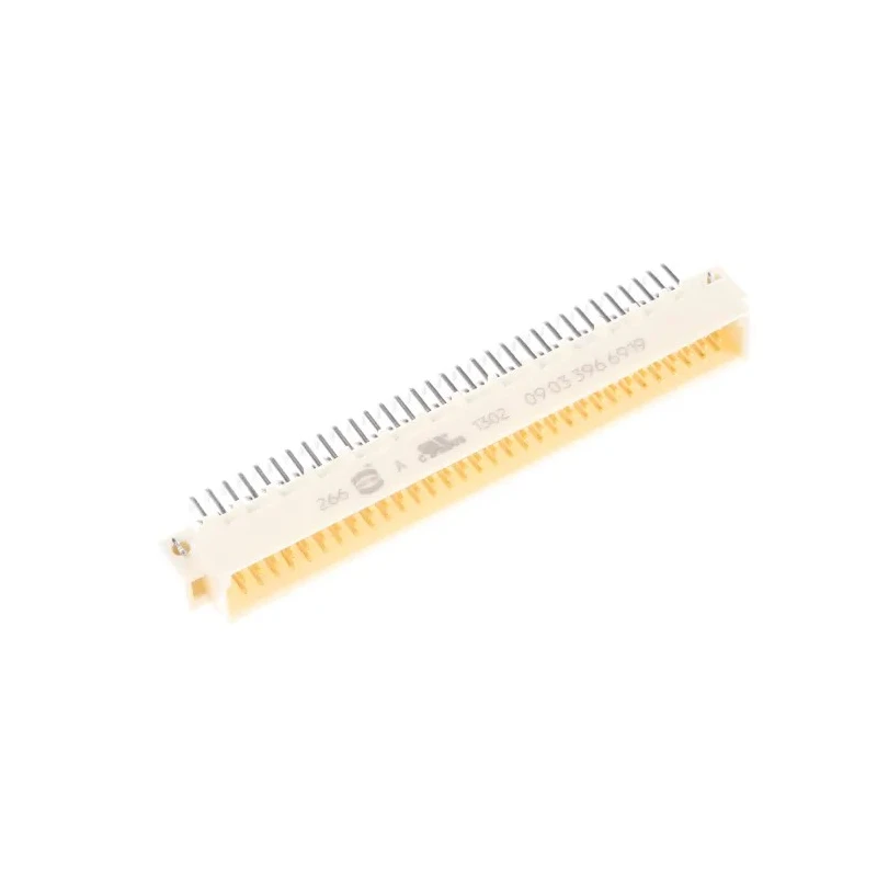 HARTING DIN 41612 96 Way 2.54 mm Pitch Through Hole, Type C/2, Solder Class C2, 3 Row Male Right Angle 09033966919