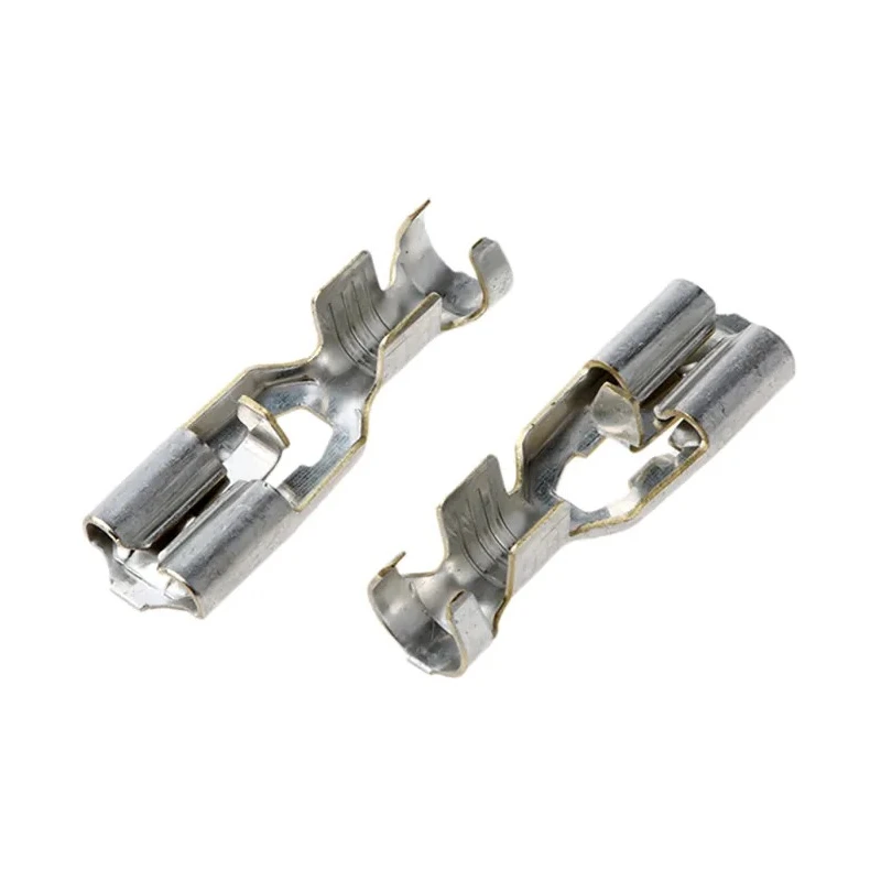 TE Connectivity Positive Lock Uninsulated Female Spade Connector Crimp 6.35 x 0.81 mm Tab Size 15 AWG 170335-1