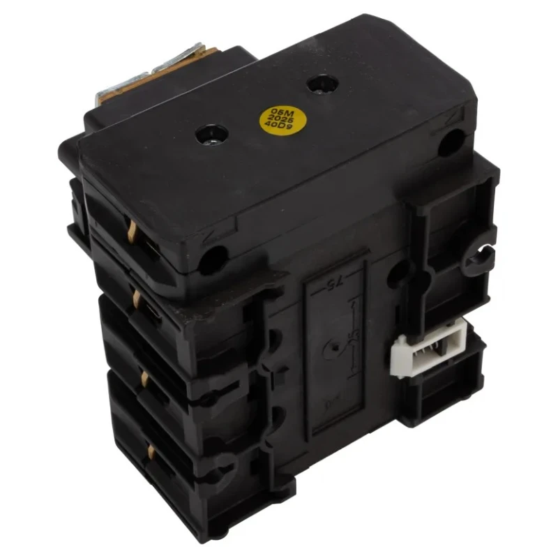 Eaton 3-Pole Panel Mount Isolator Switch IP65 Rated, 640A, 30 kW, Red Handle 