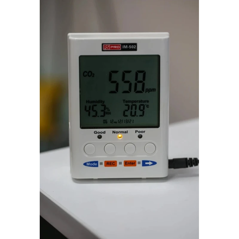 RS PRO Data Logging Air Quality Monitor Mains-Powered, Temperature 0-50 °C, Humidity up to 95 %RH, CO2 0-9999 ppm IM-502