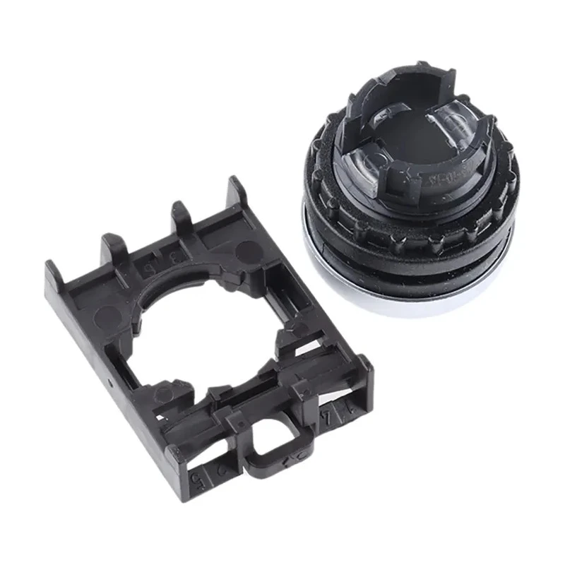 Eaton RMQ Titan M22 Series Black Maintained Push Button Head 22 mm Cutout Diameter Plastic Button 78635778 M22-DR-S+M22-A