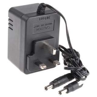 Mascot Interchangeable AC/DC Adapter Type G 12W 12V DC Output 1A 2m Cable 9881000045