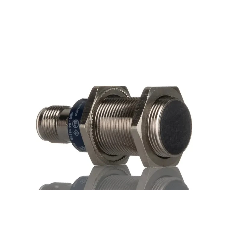 Telemecanique Sensors Inductive Proximity Sensor Threaded Barrel M18 x 1 PNP 24V dc 8 mm Detection XS118B3PCM12