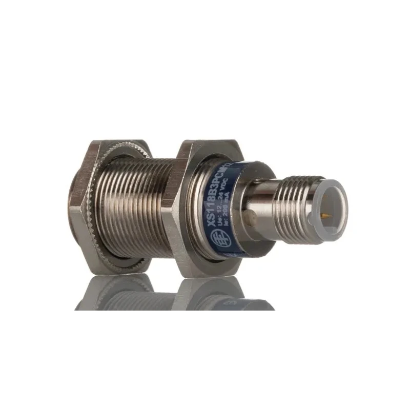 Telemecanique Sensors Inductive Proximity Sensor Threaded Barrel M18 x 1 PNP 24V dc 8 mm Detection XS118B3PCM12