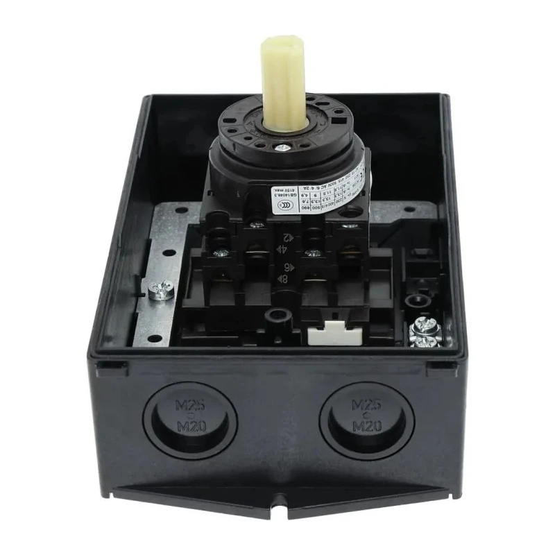 Eaton 3-Pole Surface Isolator Switch IP65, 20A, 5.5 kW, 690V, T0-2 Series 