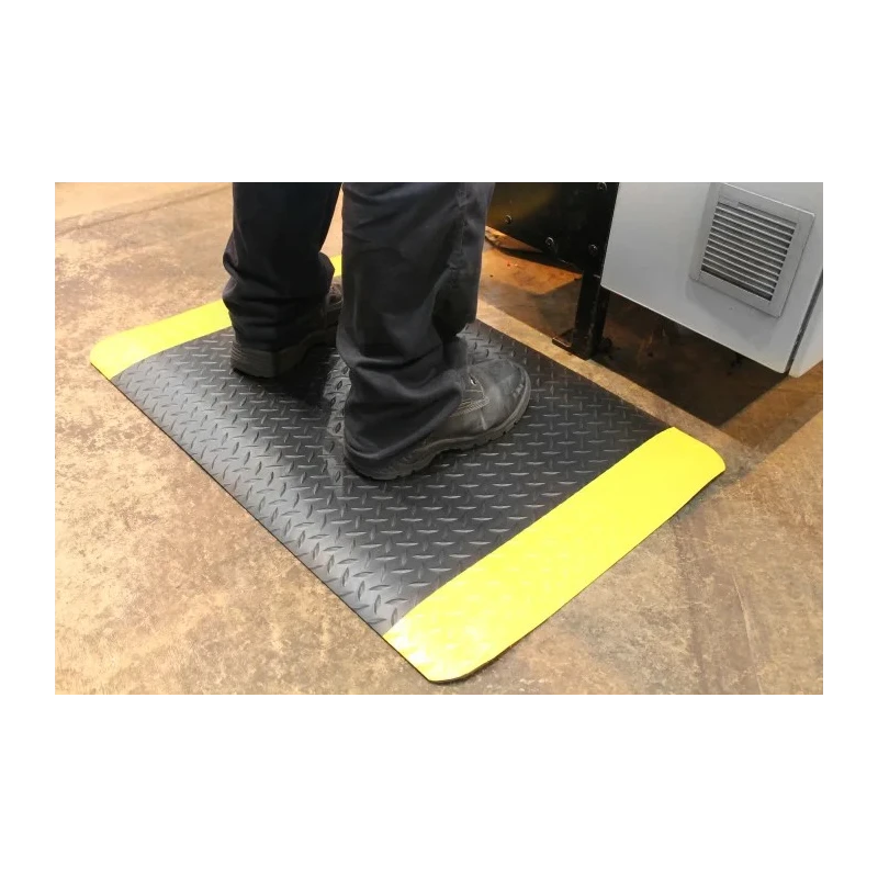 Coba Europe Roll Vinyl Anti-Fatigue Mat 900mm Width x 3 m Length x 15 mm Thickness SD010703