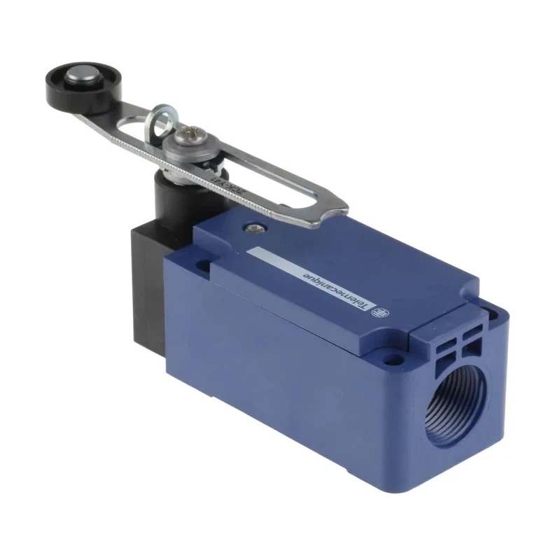 Telemecanique Sensors OsiSense XC Series Roller Lever Limit Switch, 1 NO/1 NC, IP65, Plastic Housing, 240V AC, 3A 