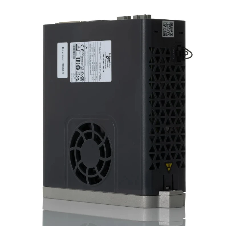 Schneider Electric Servo Drive 1.5 kW, 1 and 3 Phase, 10A Current, 220V Output Voltage LXM28AU15M3X
