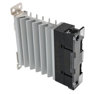 Omron Solid State Relay, 15A Load Current, 264V AC Load, 24V DC Control, DIN Rail Mount G3PJ