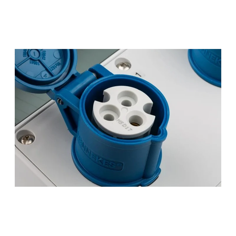 MENNEKES Blue Wall Mount 2P+PE Distribution Unit 16A 230V IP44 IP44