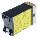 Schneider Electric 3-Pole Panel Mount Isolator Switch IP65 14.5A 15 kW VBD0