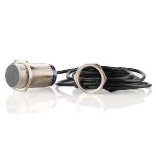 Telemecanique Sensors Threaded Barrel Inductive Proximity Sensor M30 x 1.5 2-Wire 264V AC 15mm Detection XS630B1MAL2