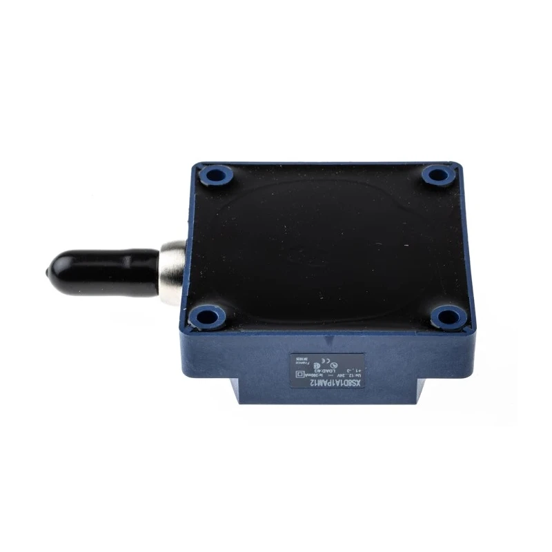 Telemecanique Sensors Inductive Proximity Sensor Block Style 24V DC 60mm Sensing Distance PNP Output XS8D1A1PAM12