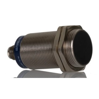 Telemecanique Sensors Threaded Barrel Inductive Proximity Sensor M30 2-Wire 264V AC 15 mm Detection XS630B1MAU20