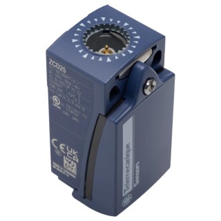 Telemecanique Sensors ZCD Series IP66 IP67 Zinc Alloy Housing Limit Switch 1 NO 1 NC 240V AC 1.5A ZCD25