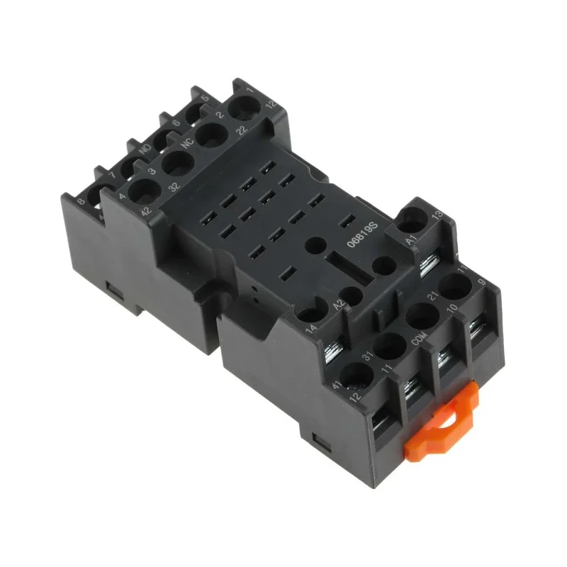RS PRO 14 Way 300V DIN Rail Relay Socket, for use with RS PRO RKE & RKF 14 Pin Relays 121-7802