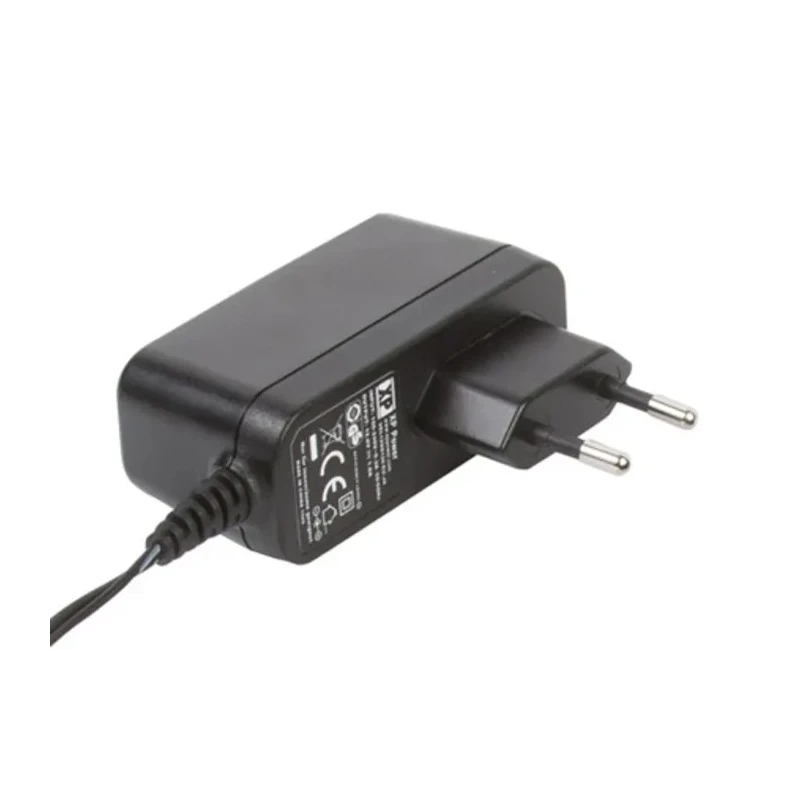 XP Power 24 W 15 V DC Output 1.6 A AC/DC Adapter 2.1 x 5.5 x 12 mm Centre Positive Type C Plug VEL24US150-EU-JA