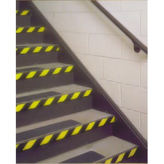 3M Yellow, Black Vinyl Hazard Tape 102 mm Width 33 m Length 0.14 mm Thickness Rubber Adhesive 5702 100mmx33m