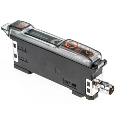 Omron Plastic Fibre Optic Sensor PNP Output 200 mm, 100 mm Detection Range IP50, IP66 24V DC E3X-NA44V