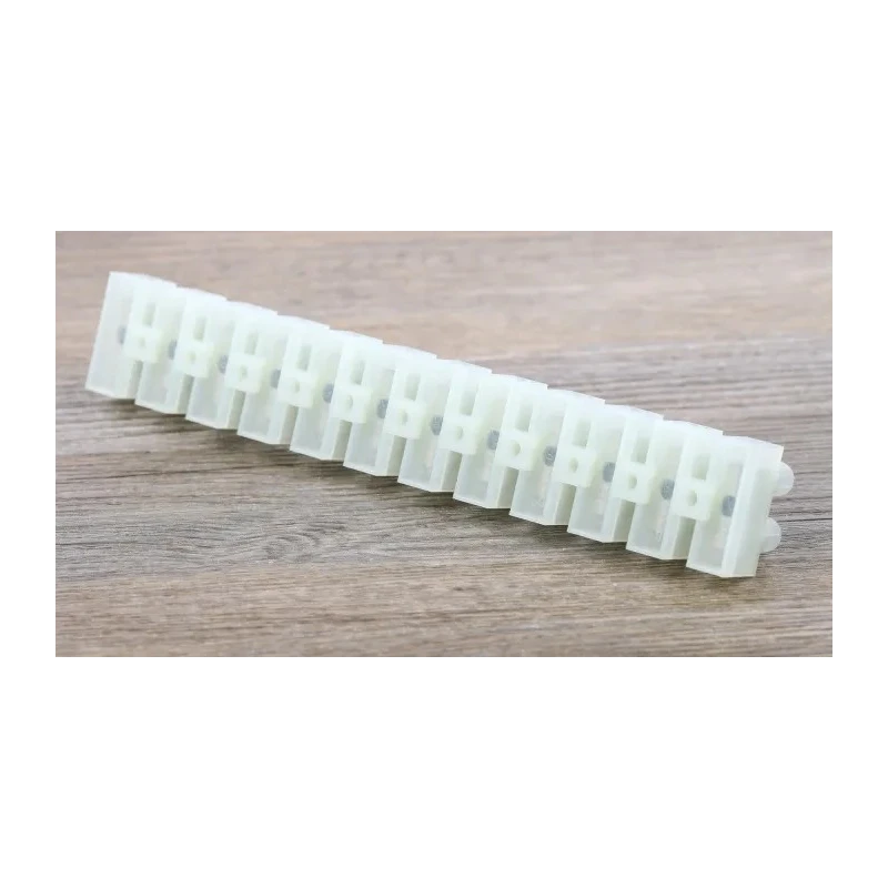 RS PRO Non-Fused Terminal Block 12-Way 4mm² Wire 41A Screw Termination Nylon 6.6 Housing 464-9722